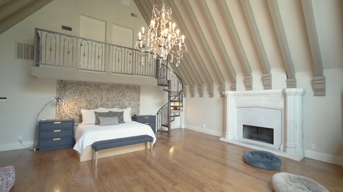 25 Interior Design Photos vs. 500 E Olmos Dr, San Antonio Luxury Home Tour