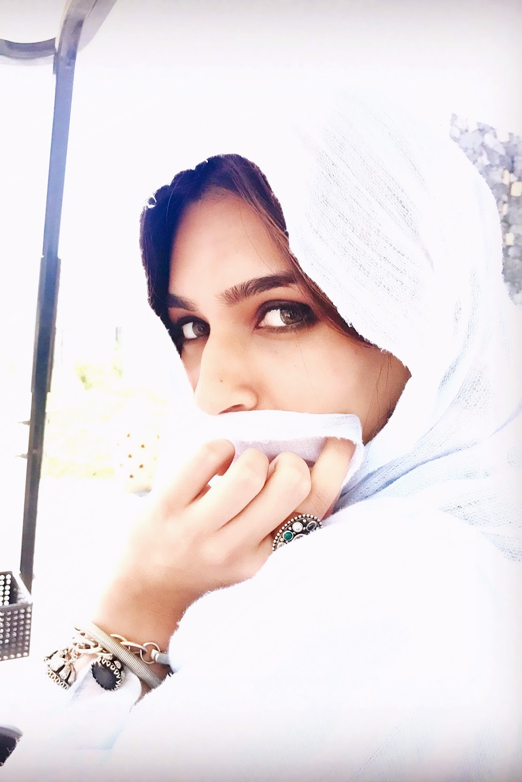 Kriti Sanon HD Wallpapers