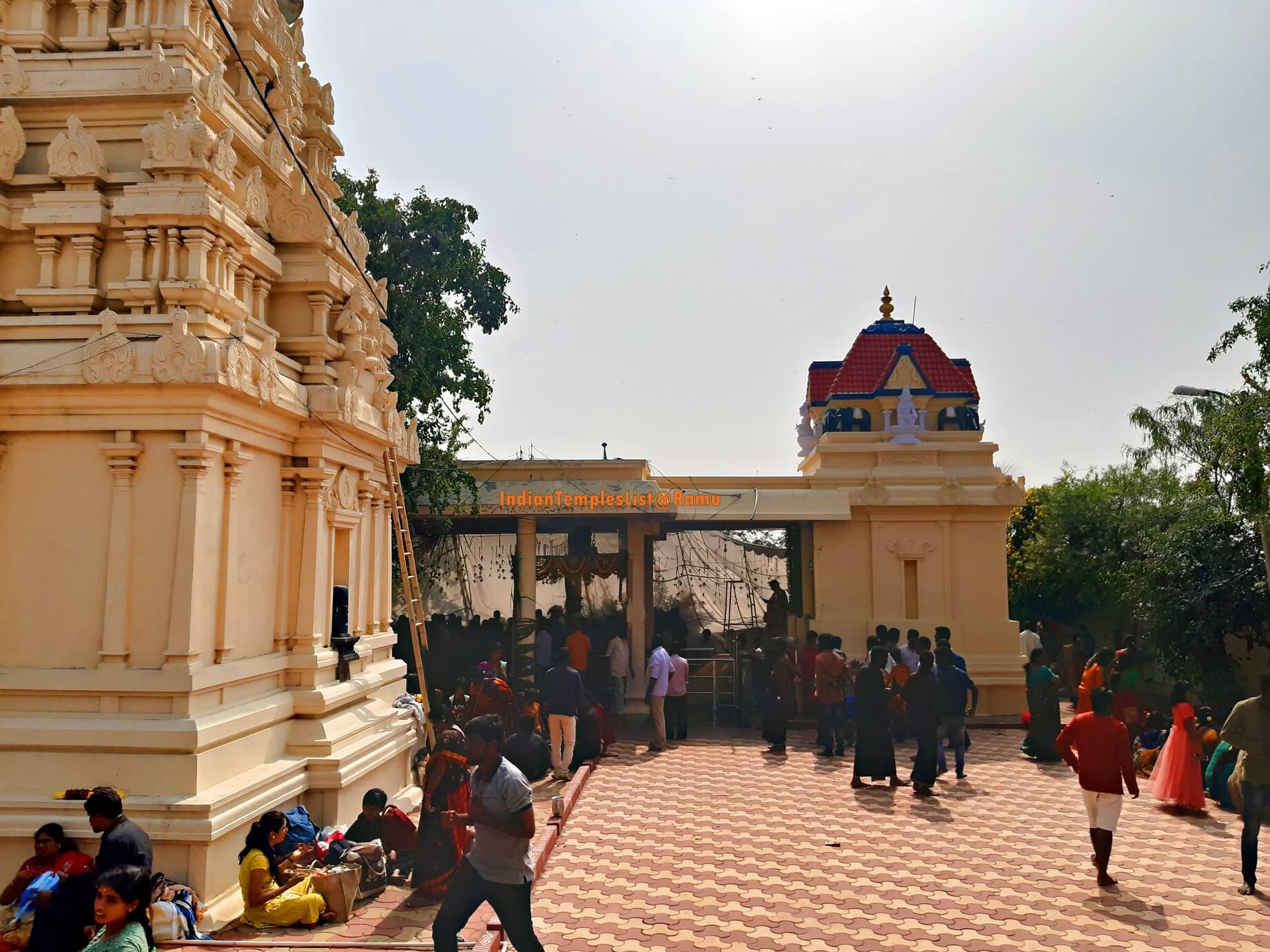 Kailasagiri Mallikarjuna and Lakshmi Narasimha Swamy Temple HB Colony