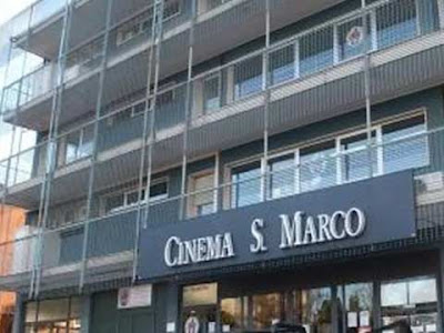 Il vecchio cinema San Marco in Viale San Marco a Mestre