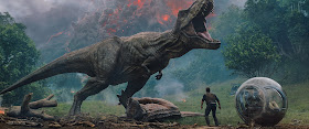 Chris Pratt and friend in Jurassic World: Fallen Kingdom