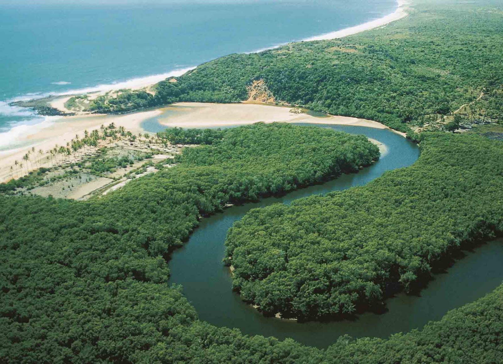 Природные объекты бразилии. Параиба Бразилия. Штат Параиба. Бразилия штат Параиба природа. Река Параиба.