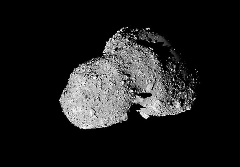 Астероиды названные в честь. Астероид Аретуза. Масса астероида Апофис. Рельеф астероидов.