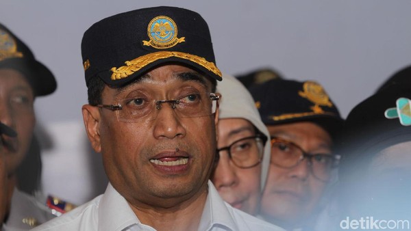 Muncul Ojol Rusia di RI, Menhub: Makin Banyak Makin Baik Muncul Ojol Rusia di RI, Menhub: Makin Banyak Makin Baik