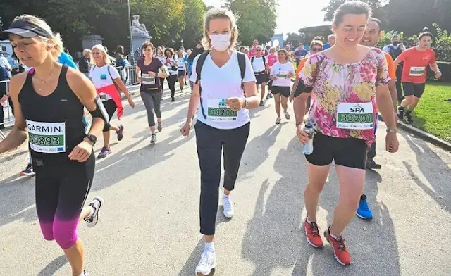 Queen Mathilde attended the 41st edition of the Brussels 20km Run at Cinquantenaire Park. Crown Princess Elisabeth