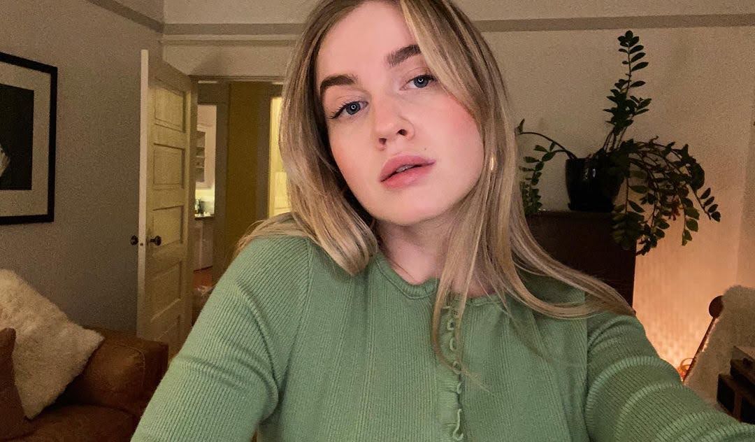 Roan Curtis - Wiki, Age, Biography, Birthday, Trivia, and Photos