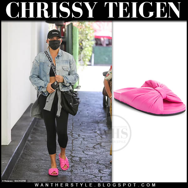 Interesar Dictar Volverse Chrissy Teigen in bright pink slide sandals in LA on August 27 ~ I want her  style - What celebrities wore and where to buy it. Celebrity Style