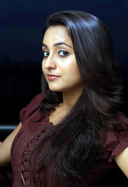 Bhama Latest Hot Pictures In Saree And Churidar Mallufun Com Hi i am kavya madhavan a part of malayalam movie industry. bhama latest hot pictures in saree and
