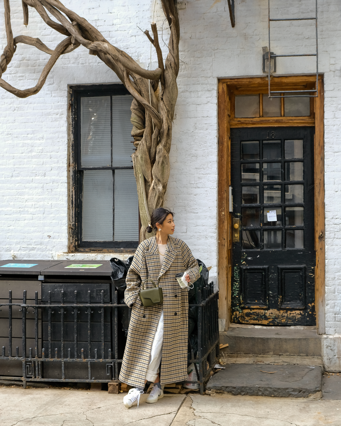 Plaid coat and Veja sneakers in West Village New York, Van Le - FOREVERVANNY.com