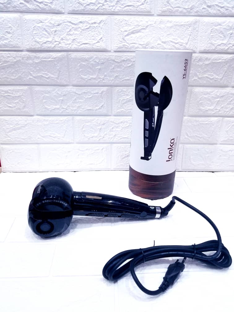 جهاز فير الجديد من أيونيكا لتجعيد الشعر المجعد والحصول على مظهر مميز