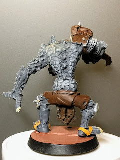 I was trying to express scar tissue with the bone color of the belly but it really didn\'t work. Troll back