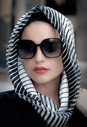 5 Tips Memilih Model Kacamata yang Tepat untuk Wanita 