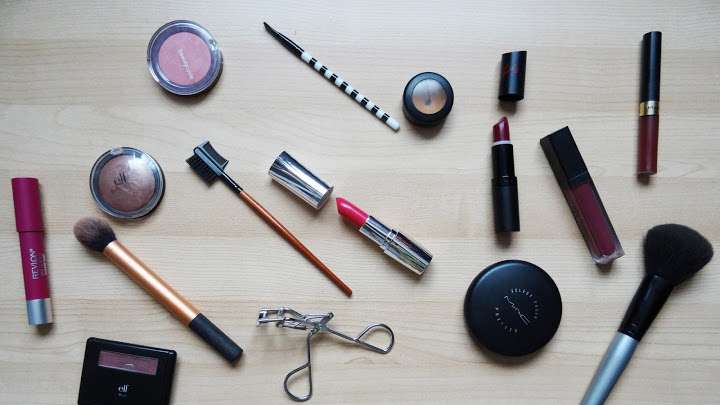 Tips memilih make up untuk kulit kusam Tips memilih make up untuk kulit kusam