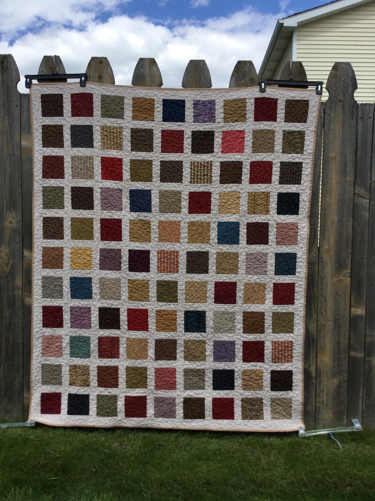 Quilts from the Little House: Hands2Help Finishes