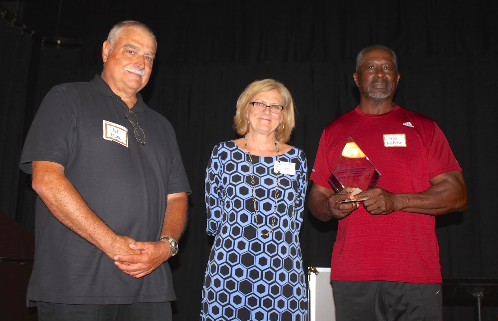 Lowcountry outdoors 2018 Edisto Chamber of Commerce Business of the Year