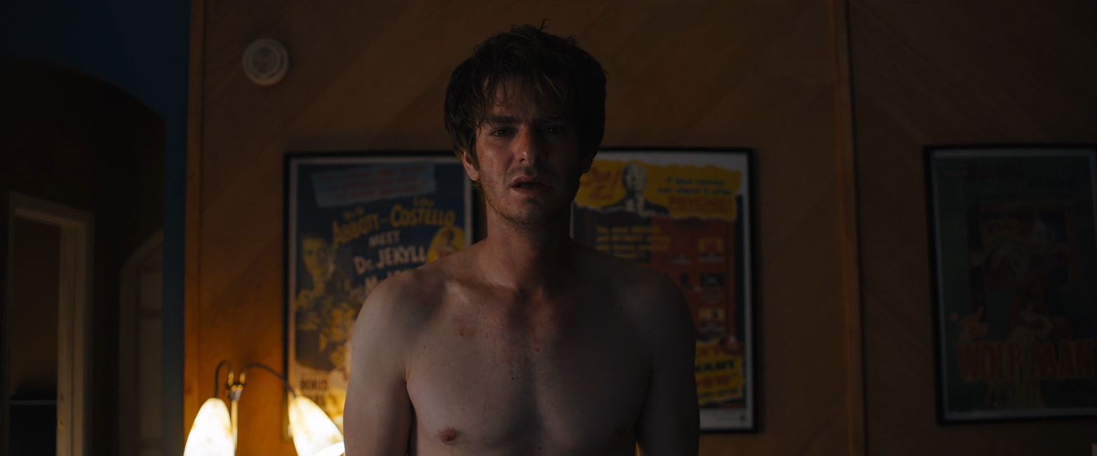 Andrew Garfield & Luke Baines in Under the Silver Lake (2019) .