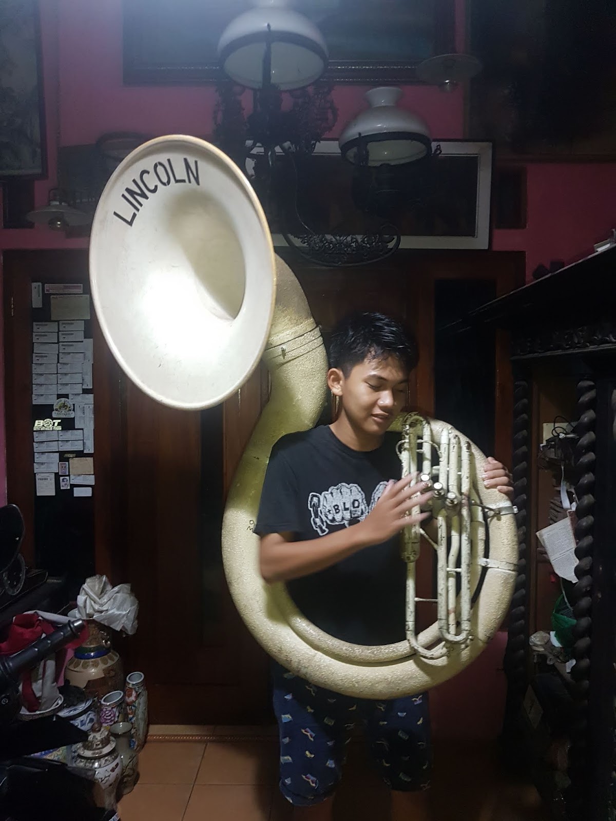 antiQue Bekasi Terjual alat musik tiup king bbb sousaphone lincoln