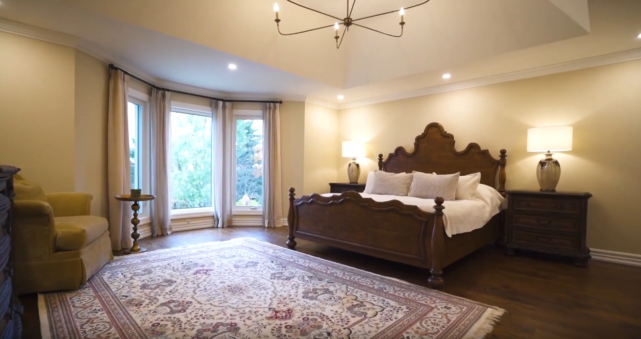 20 Photos vs. 299 Concession 10 Rd E, Flamborough, ON vs. Home Interior Design Tour