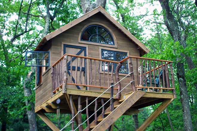 Backyard playhouses ideas for kids