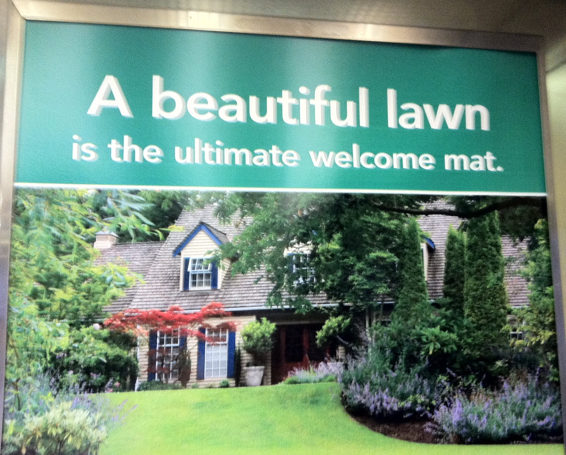 Old Urbanist: Setbacks, Suburbs and the American Front Lawn
