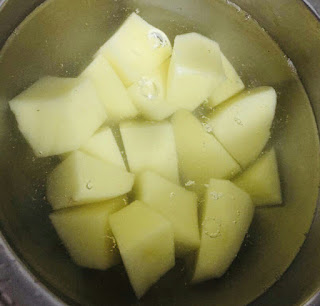 sahjan-fali-aloo-ki-sabji-step-1(2)