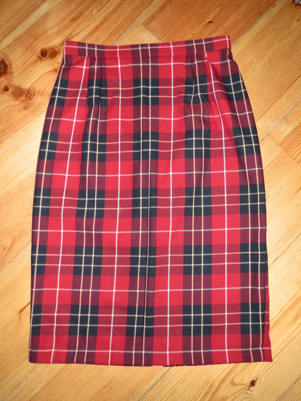 Pencil Skirt in Tartan