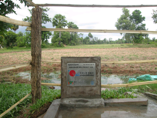 В свой день рождения ДонУ из Infinite обеспечил жителей Камбоджи чистой водой!
