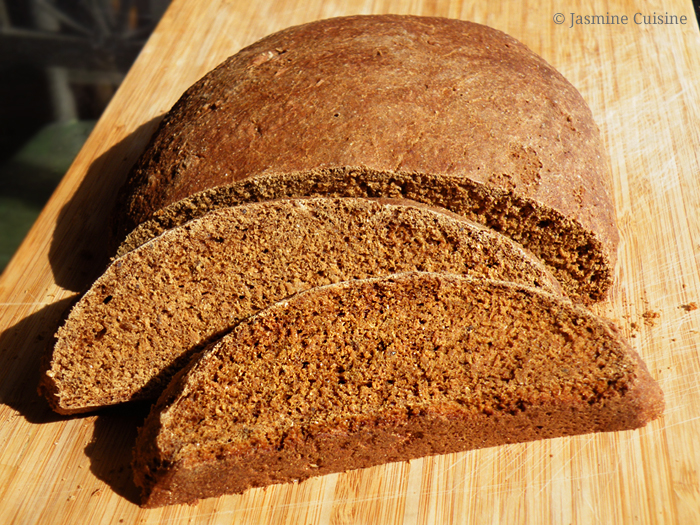Pain pumpernickel (végane) Jasmine Cuisine