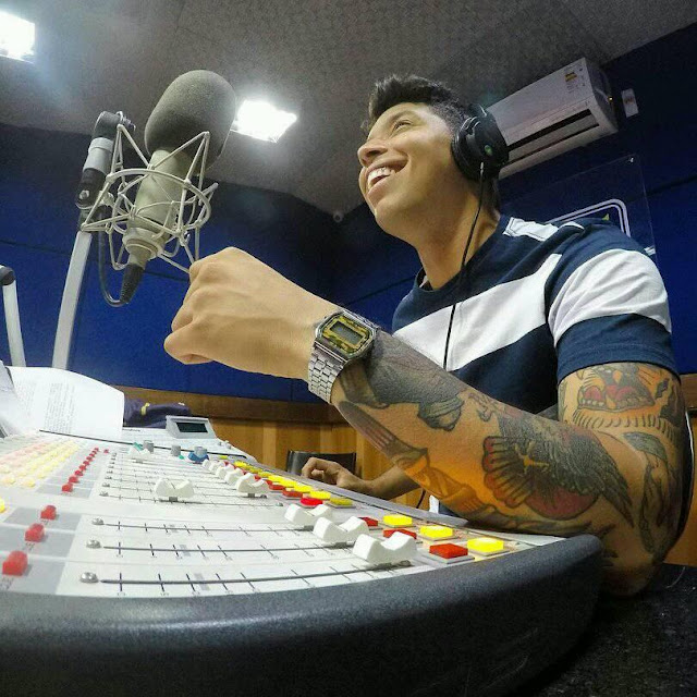 Dinho Júnior Piatã FM Loucos Por Rádio