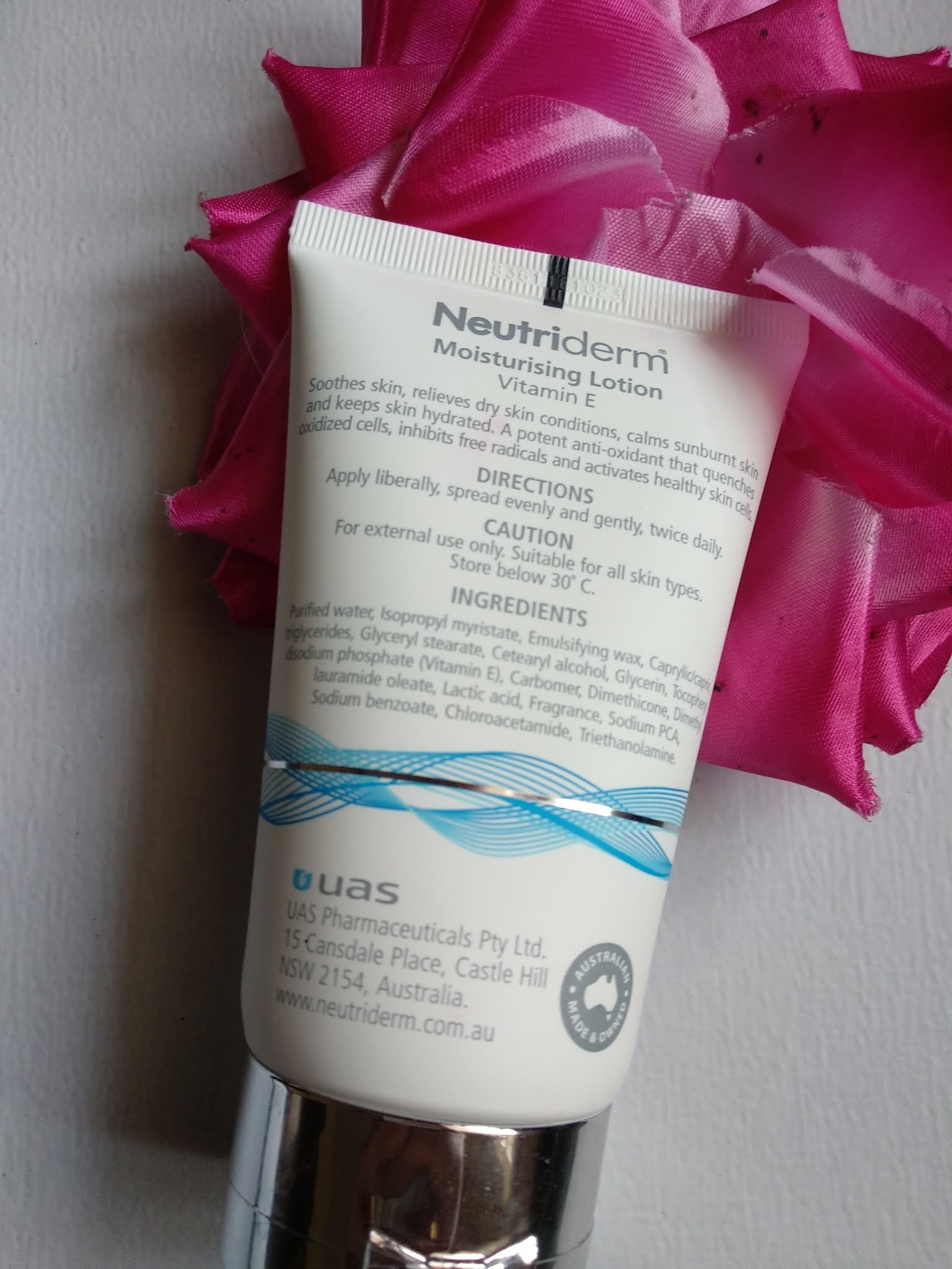 Neutriderm Vitamin E Moisturising Lotion Review My favourite works