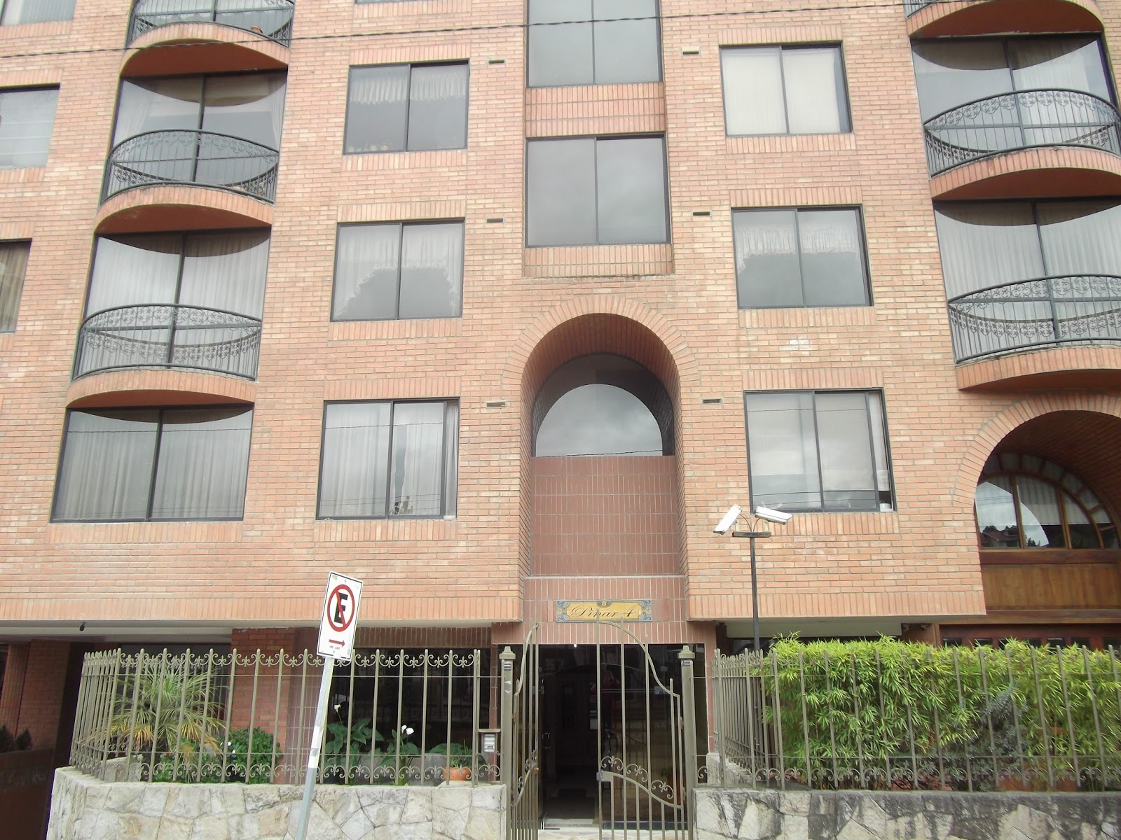 AAA LIVING IN CUENCA My Cuenca, Ecuador condo finally furnished!