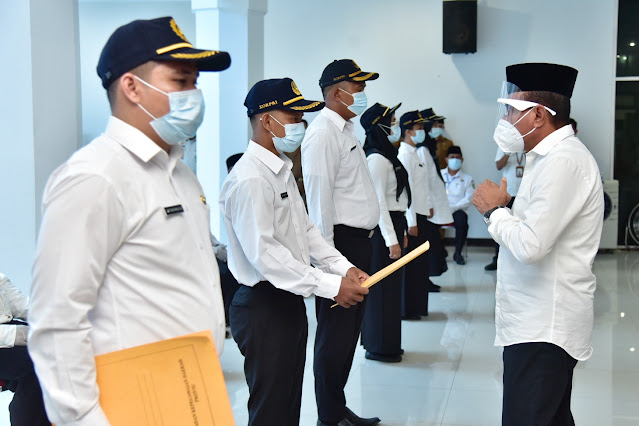 Gubsu Lantik 5 Kepsek dan Tinjau Pembangunan SMAN 2 Plus Panyabungan