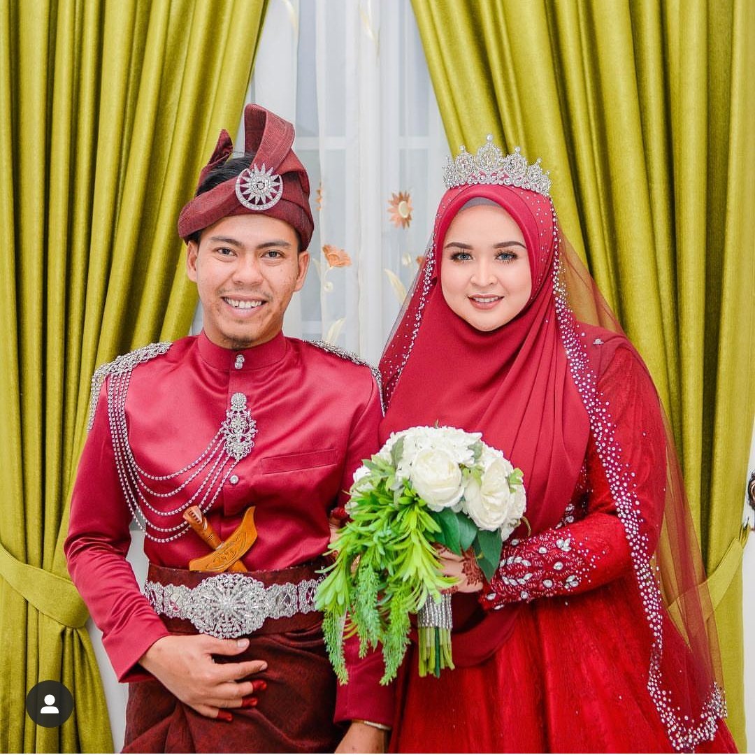  TIPS  PILIH  WARNA BAJU  PENGANTIN  MENGIKUT WARNA KULIT 