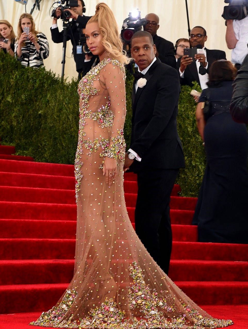 Susan Ibie Blog: Met Gala 2015: The Bad & Naked: No panties...No Bras