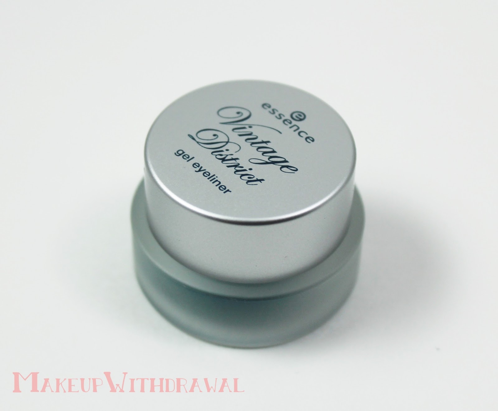a-trick-to-extend-the-life-of-creams-gels-makeup-withdrawal