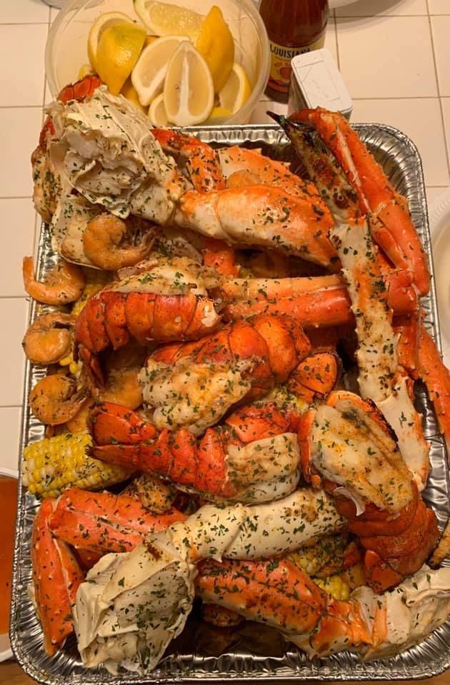 GARLIC BUTTER SEAFOOD BOIL Recipes