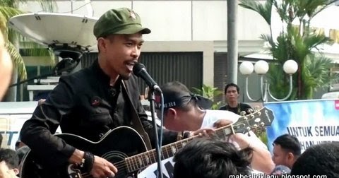 Lirik Chord Kunci Gitar Lagu Iksan Skuter "Kukira Jakarta" - @bisot notes