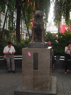 statue hachi shibuya