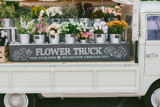 amelia's flower truck