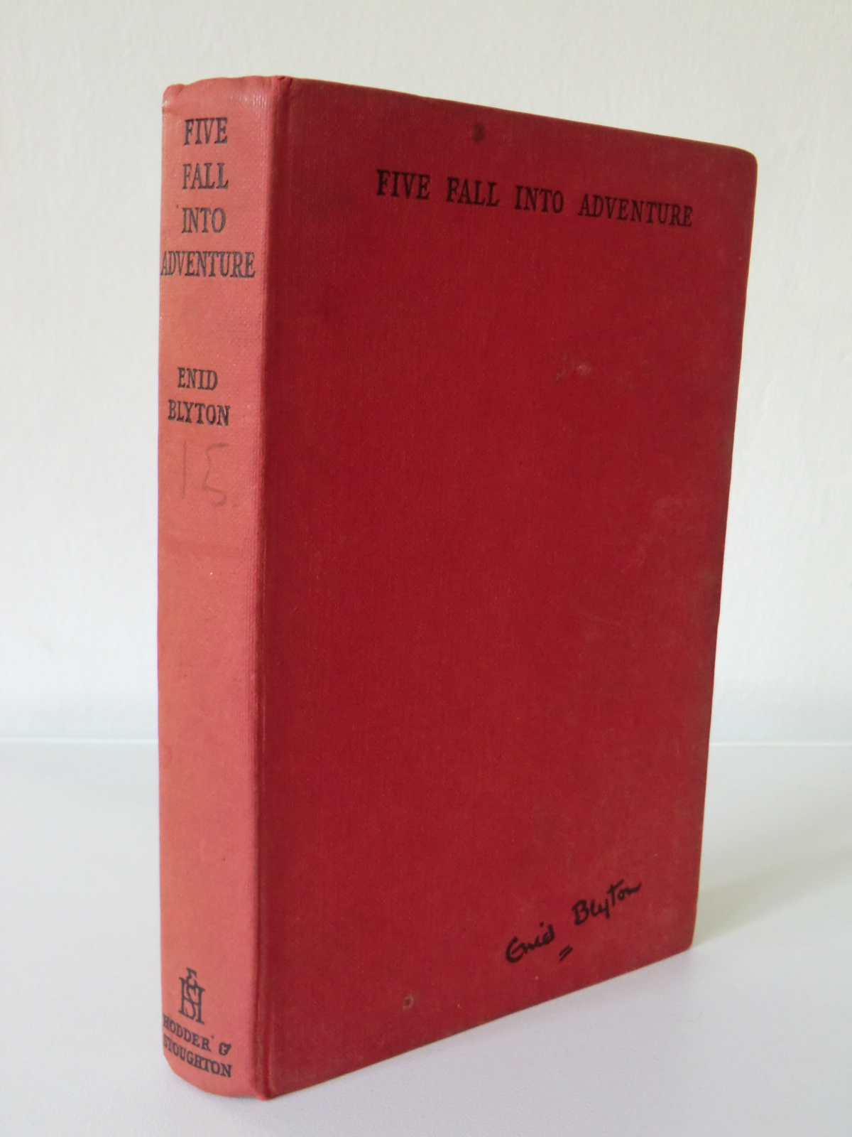 An Antique Books Guide Book Collection Antique, Rare and Valuable