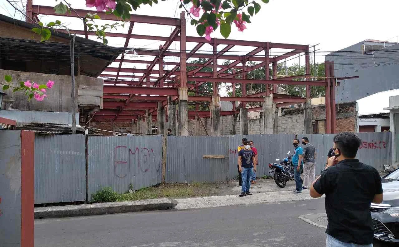 Terang Tidak Miliki IMB, Pemilik Bangunan Eks RM Dego-Dego Dilayangkan Somasi dari Tetangga