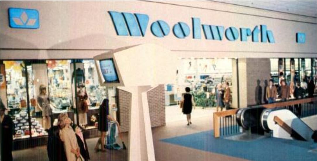 MALL HALL OF FAME January 2011