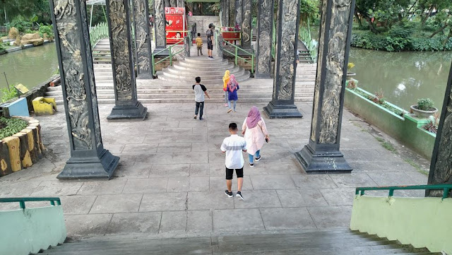 Jelajah wisata Surabaya