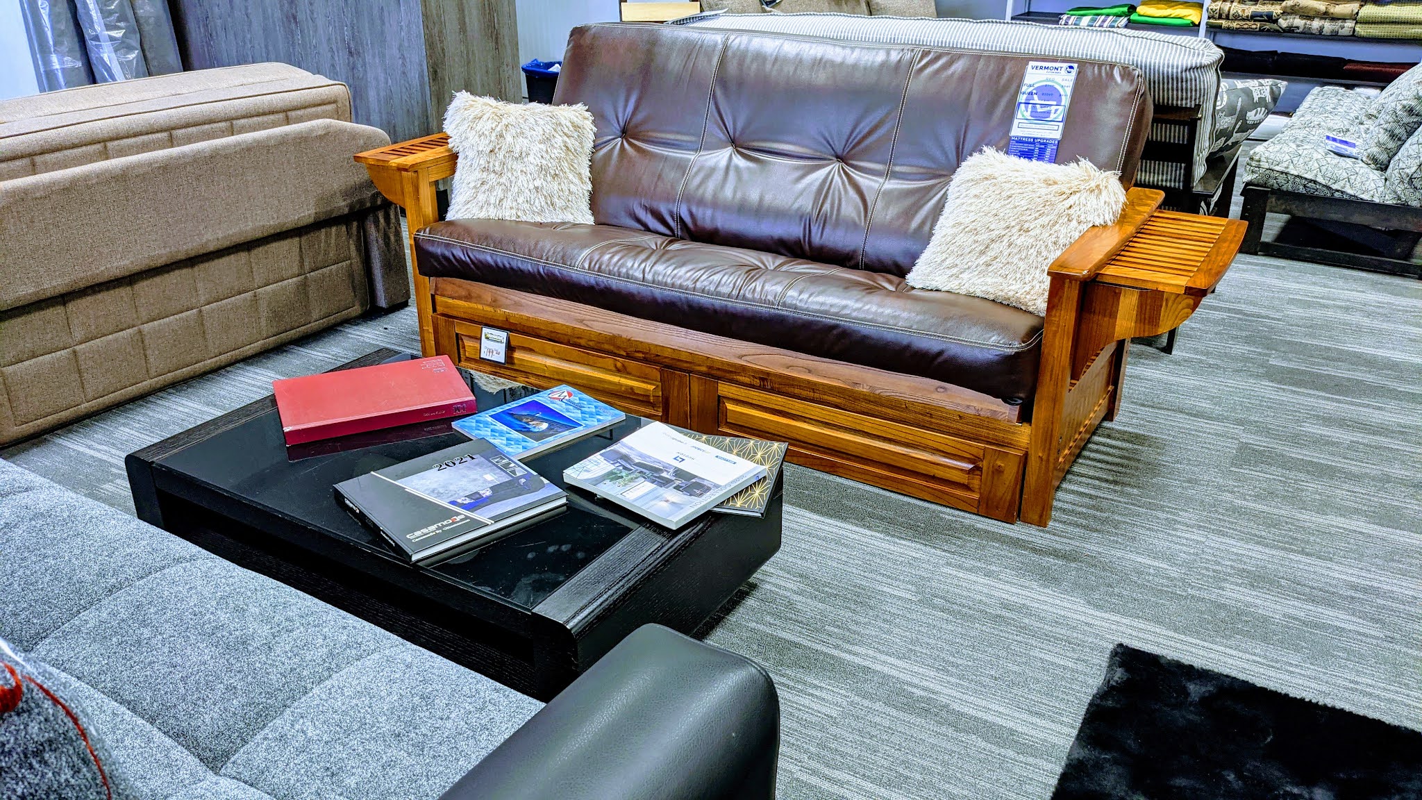 Futon World (201) 3424360 Futon World Paramus NJ