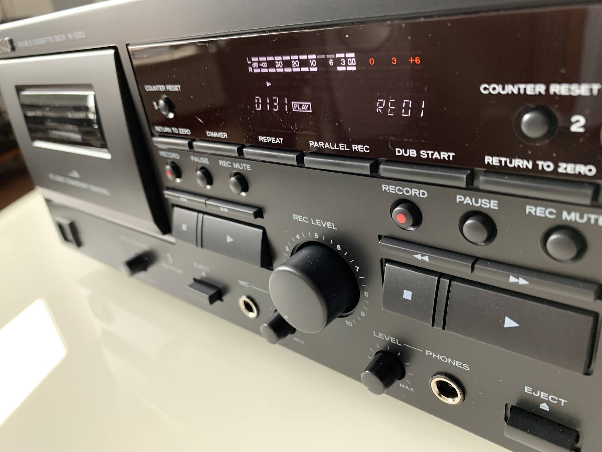 Stereo i Kolorowo Underground TEAC W1200, kasetowy