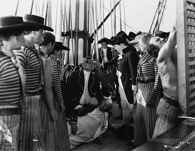 Mutiny On The Bounty 1935 Clark Gable Charles Laughton Image 1