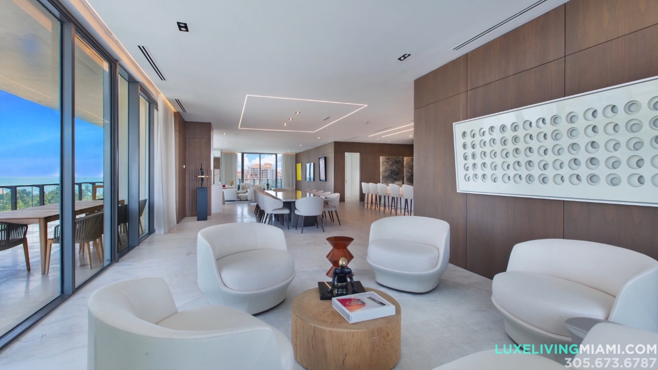 28 Photos vs. APOGEE 701 South of 5th Street Miami - Luxury Condo & Interior Design Tour