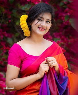 Beautiful indian girl in saree images Navel Queens Beautiful indian girl in saree images Navel Queens