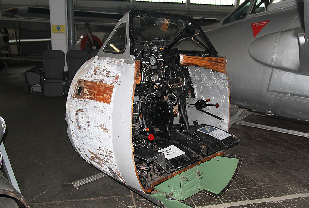 Olivers Aviation Corner: Former Aircraft Museums - Torbay Aircraft Musuem