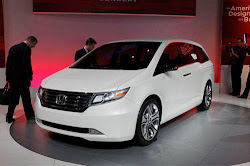 honda odyssey minivan specification